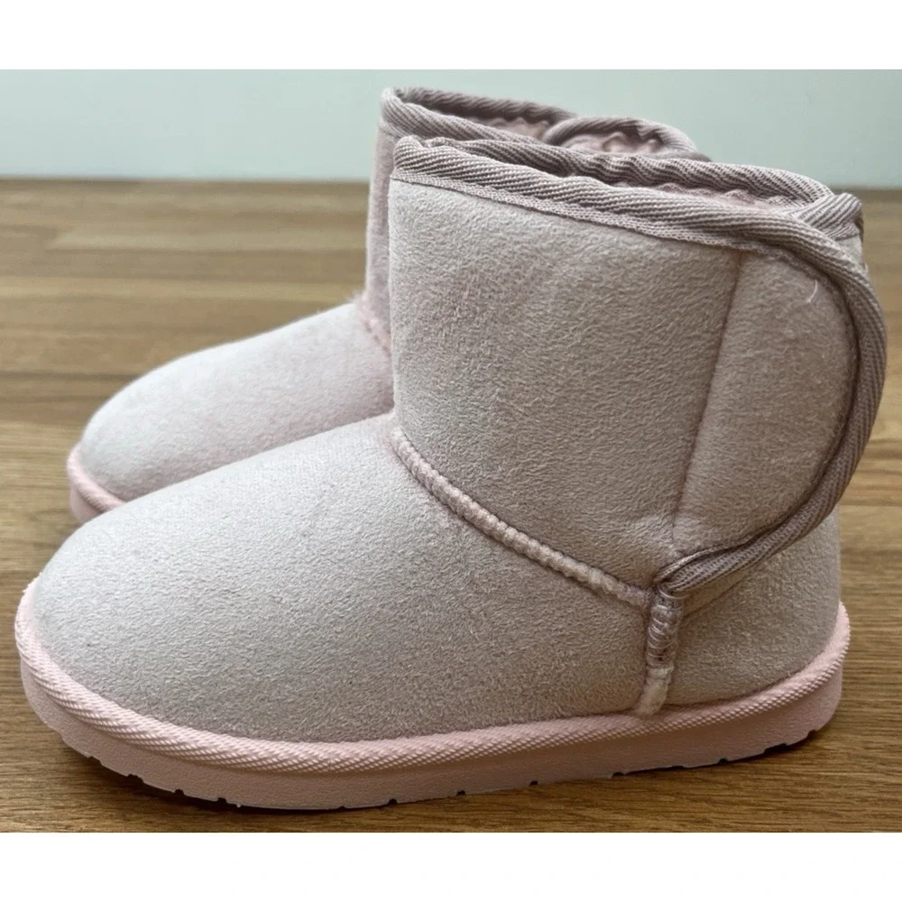 Olivia Miller Sparkle Butterfly Boots Pink, Big Girls Size 1 Faux Shearling NEW